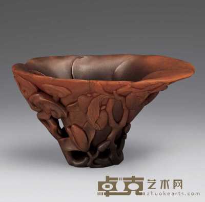 清初 犀角雕花卉荔枝纹杯 17.2cm